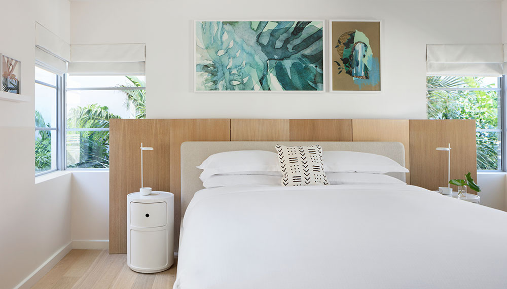 Shorebreak FL Guestroom Bed